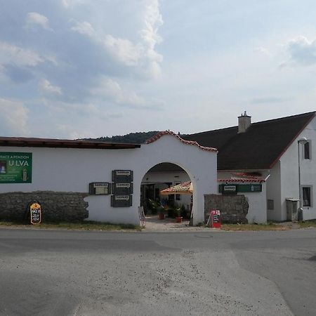 卡尔施泰因 乌拉瓦餐厅旅馆酒店 外观 照片