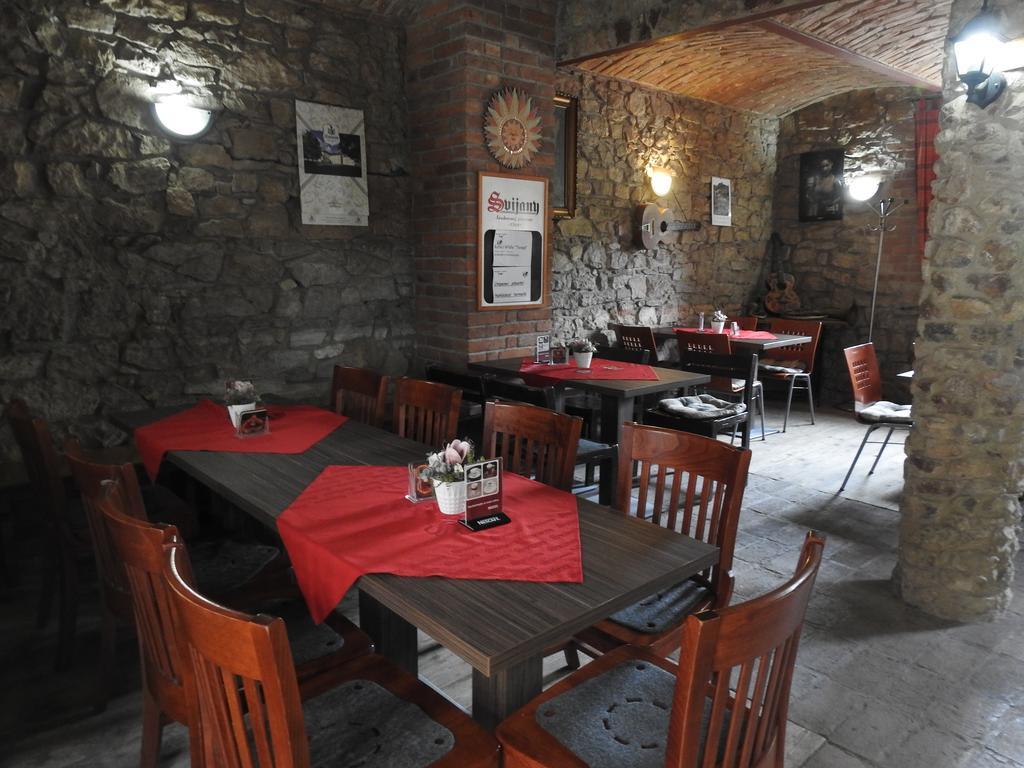 卡尔施泰因 乌拉瓦餐厅旅馆酒店 外观 照片